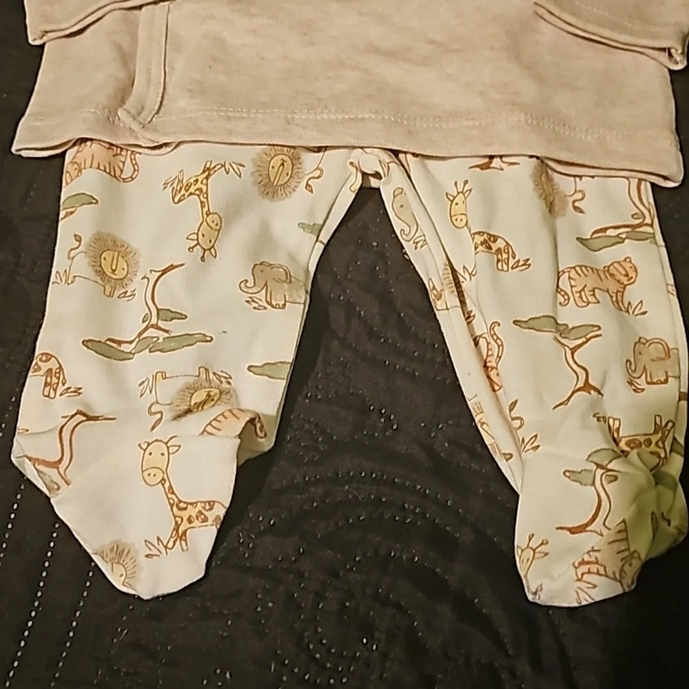 Carter Boys infant outfit‎ lot 0-3 months